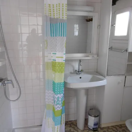 Charmante Maison 4 Personnes A L'epine, Proche - Fr-1-823-103 Holiday home *